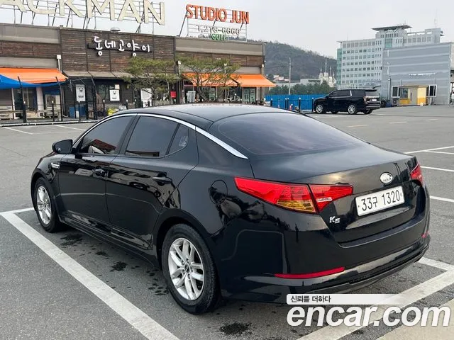 Kia K5 2011 thumb 4
