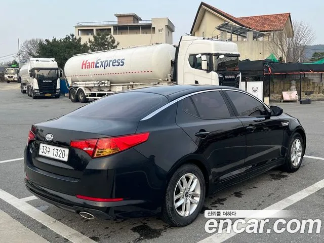 Kia K5 2011 thumb 6