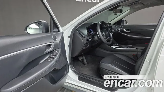 Hyundai Sonata 2021 thumb 11