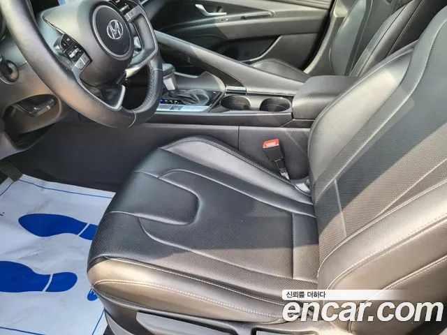 Hyundai Avante 2021 thumb 8