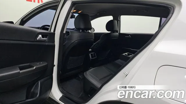 Kia Sportage 2019 thumb 11