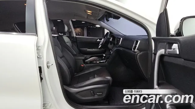 Kia Sportage 2019 thumb 12