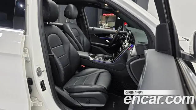 Mercedes-Benz GLC 2020 thumb 11