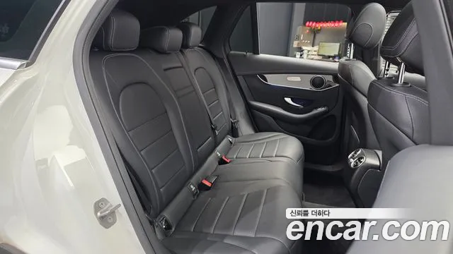 Mercedes-Benz GLC 2020 thumb 12