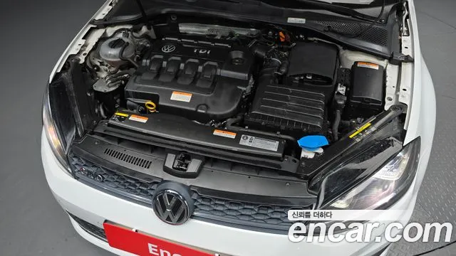 Volkswagen Golf Sportsvan 2014 thumb 6