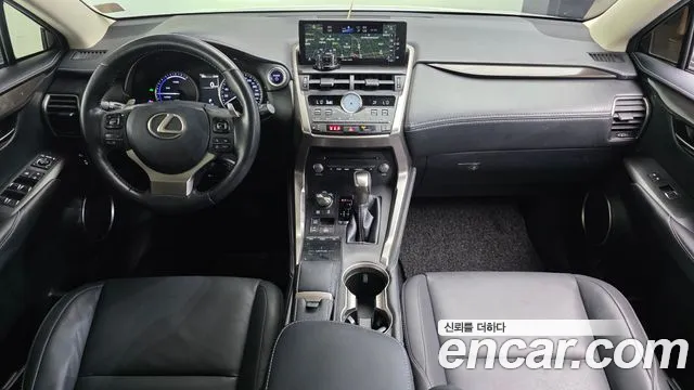Lexus NX 2019 thumb 7