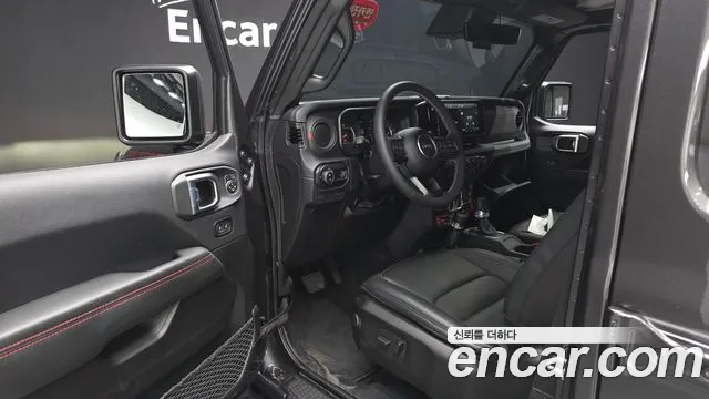 Jeep Wrangler 2025 thumb 9
