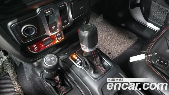 Jeep Wrangler 2022 thumb 9