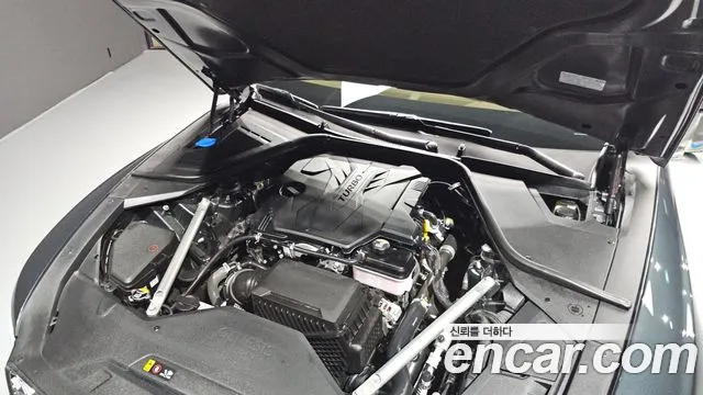 Genesis G80 2024 thumb 5