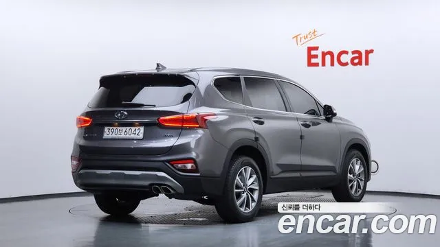 Hyundai Santa Fe 2018 thumb 2