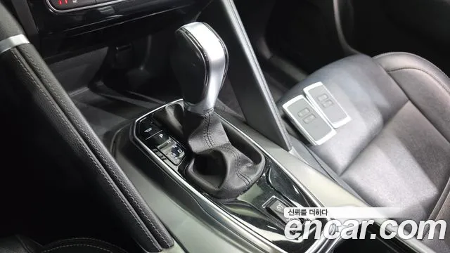 Renault Koleos 2019 thumb 9