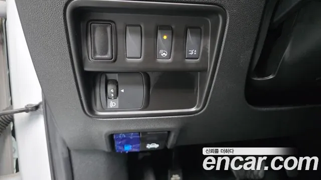 Renault Koleos 2019 thumb 12