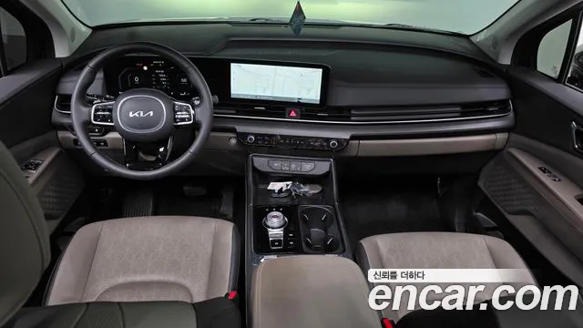 Kia Carnival 2024 thumb 7