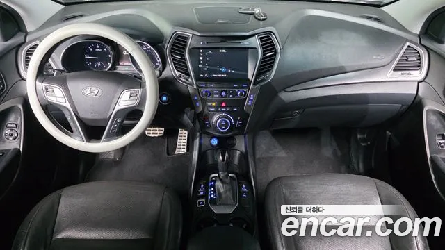 Hyundai Santa Fe 2017 thumb 7