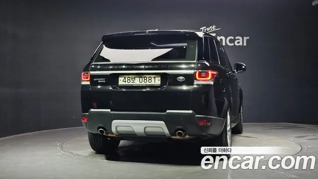 Land Rover Range Rover Sport 2016 thumb 3
