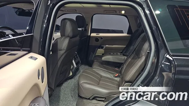 Land Rover Range Rover Sport 2016 thumb 11