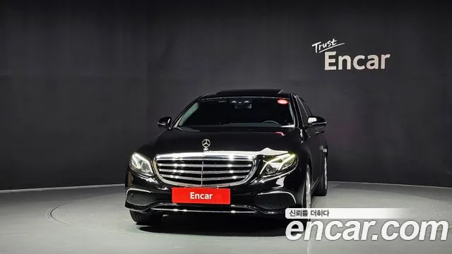 Mercedes-Benz E-Класс 2017 thumb 3