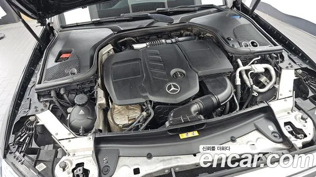 Mercedes-Benz E-Класс 2017 thumb 6