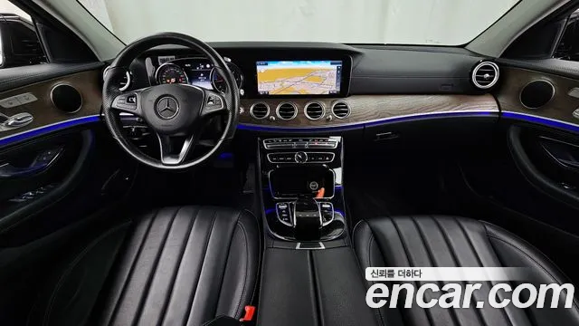 Mercedes-Benz E-Класс 2017 thumb 7