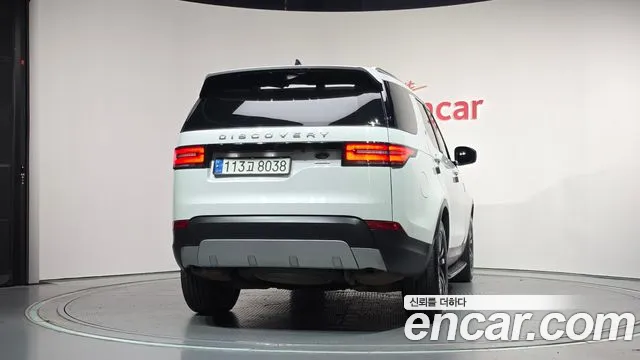 Land Rover Discovery 2018 thumb 4