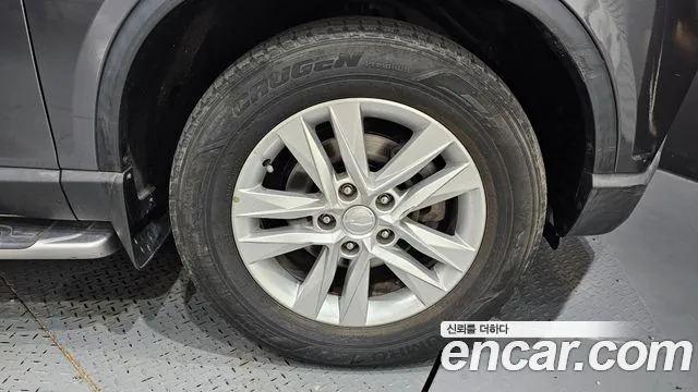 KG_Mobility_Ssangyong Rexton 2019 thumb 5