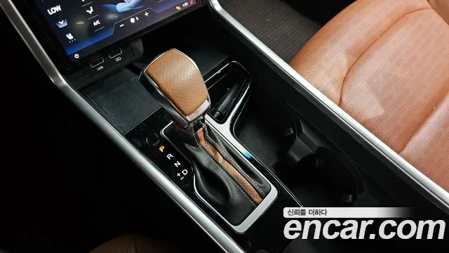 KG_Mobility_Ssangyong Torres 2022 thumb 8