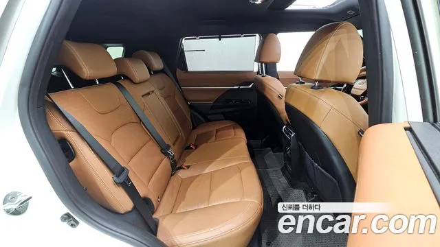 KG_Mobility_Ssangyong Torres 2022 thumb 10