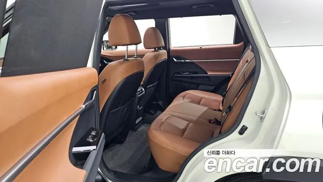 KG_Mobility_Ssangyong Torres 2022 thumb 11