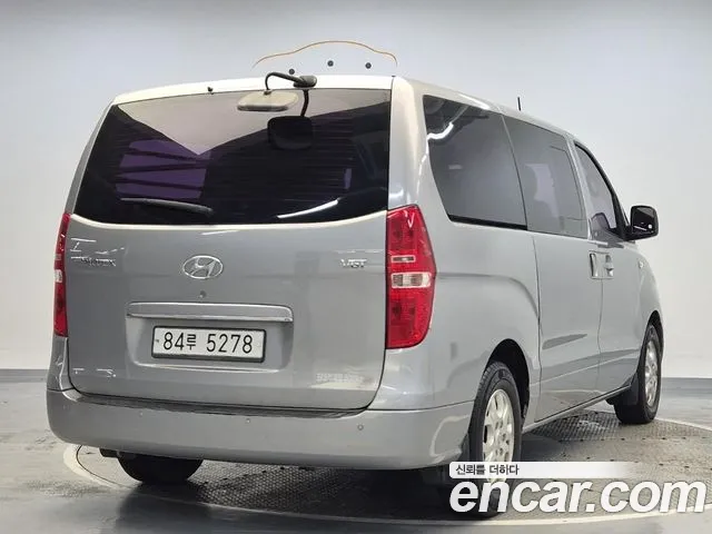 Hyundai Starex 2015 thumb 3