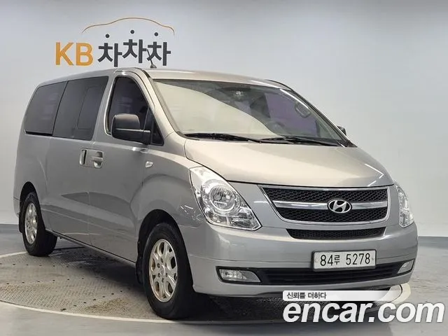 Hyundai Starex 2015 thumb 4