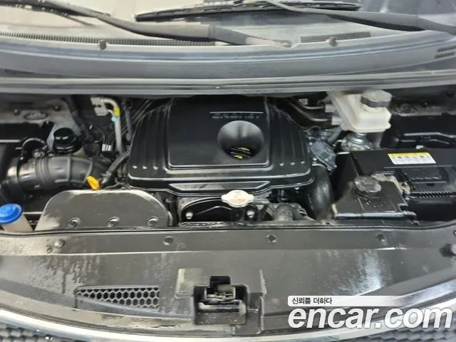 Hyundai Starex 2015 thumb 5