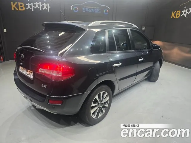Renault QM5 2013 thumb 6