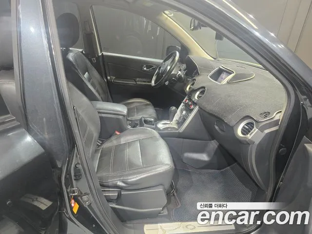 Renault QM5 2013 thumb 9