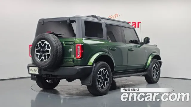 Ford Bronco 2023 thumb 2