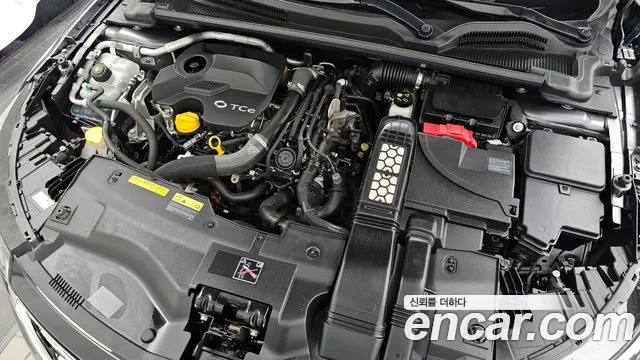 Renault Megane 2024 thumb 6