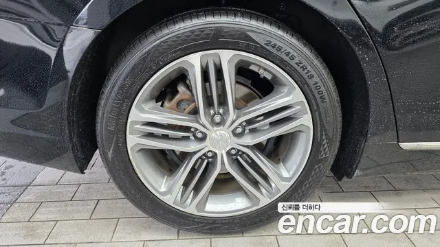 Hyundai Grandeur 2017 thumb 5