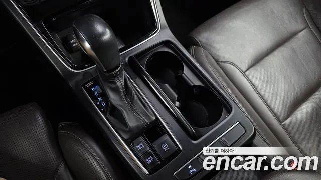 Hyundai Grandeur 2017 thumb 9