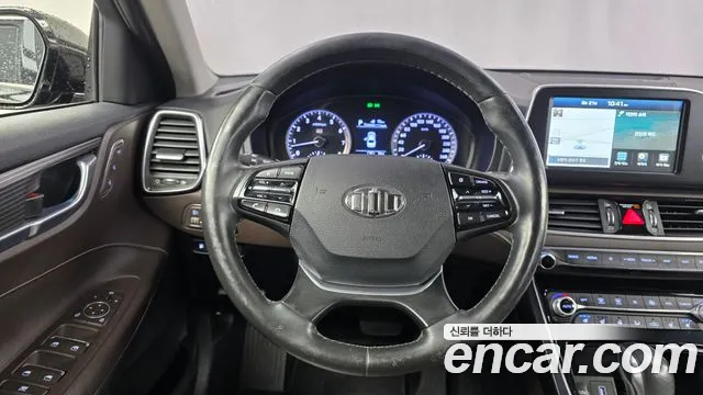Hyundai Grandeur 2017 thumb 12
