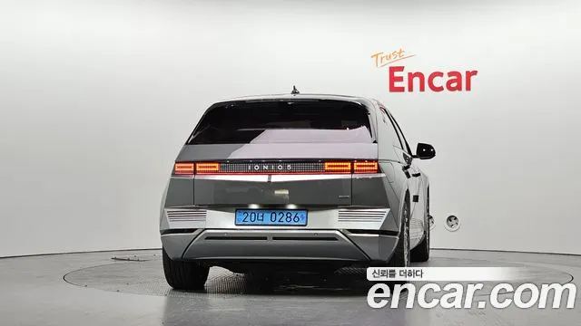 Hyundai IONIQ 5 2021 thumb 4