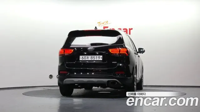 Kia Sorento 2019 thumb 4
