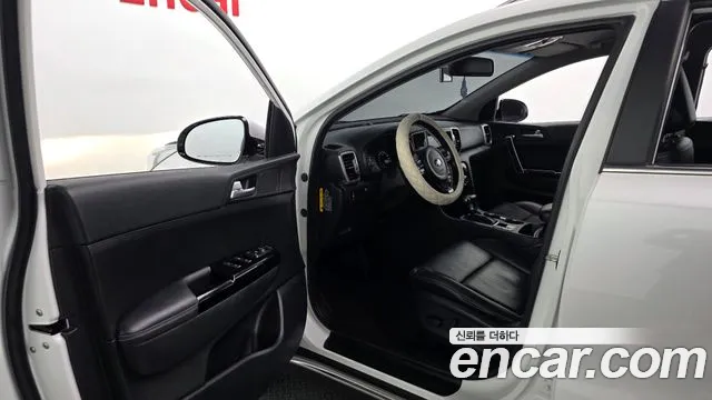 Kia Sportage 2016 thumb 10