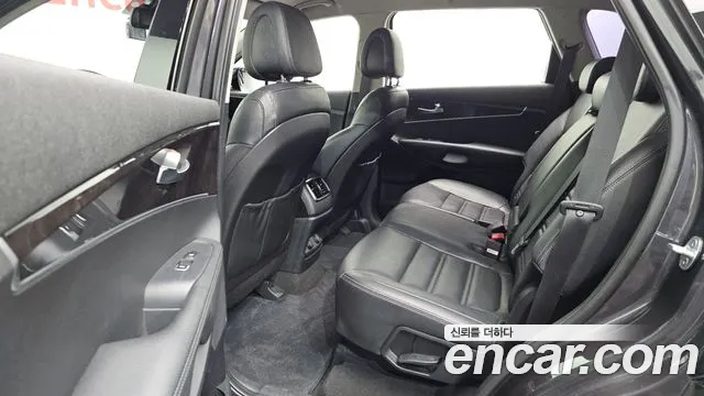 Kia Sorento 2016 thumb 12