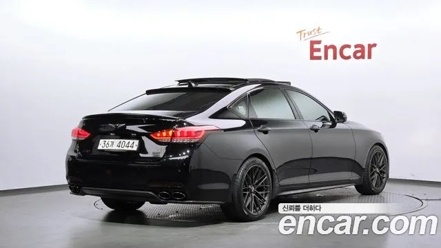 Hyundai Genesis 2014 thumb 2