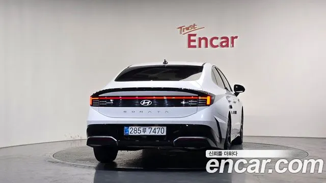 Hyundai Sonata 2025 thumb 3