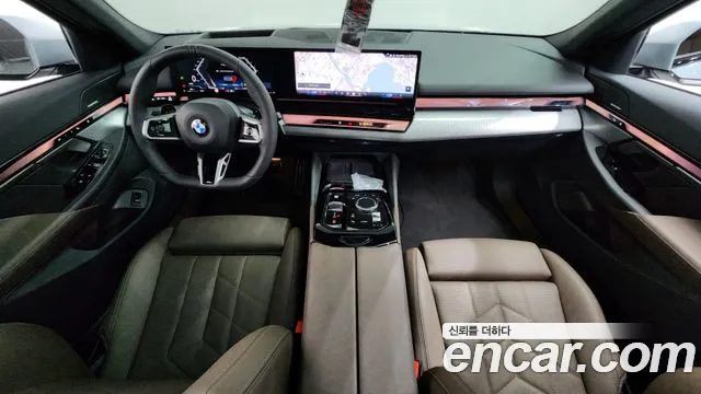 BMW 5 серии 2025 thumb 7