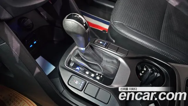 Hyundai Santa Fe 2013 thumb 9
