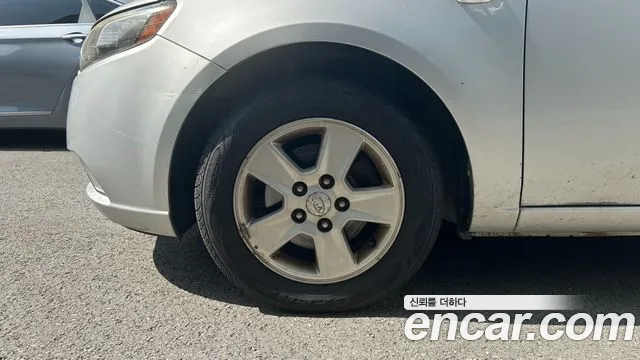 Kia Carens 2008 thumb 7