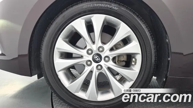Hyundai Grandeur 2012 thumb 5