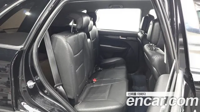 Kia Sorento 2010 thumb 11