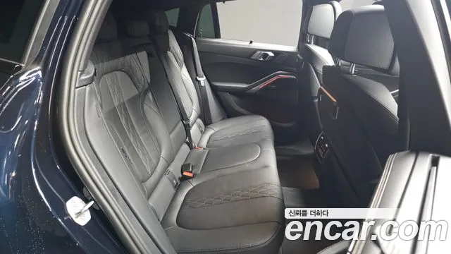 BMW X6 2023 thumb 11